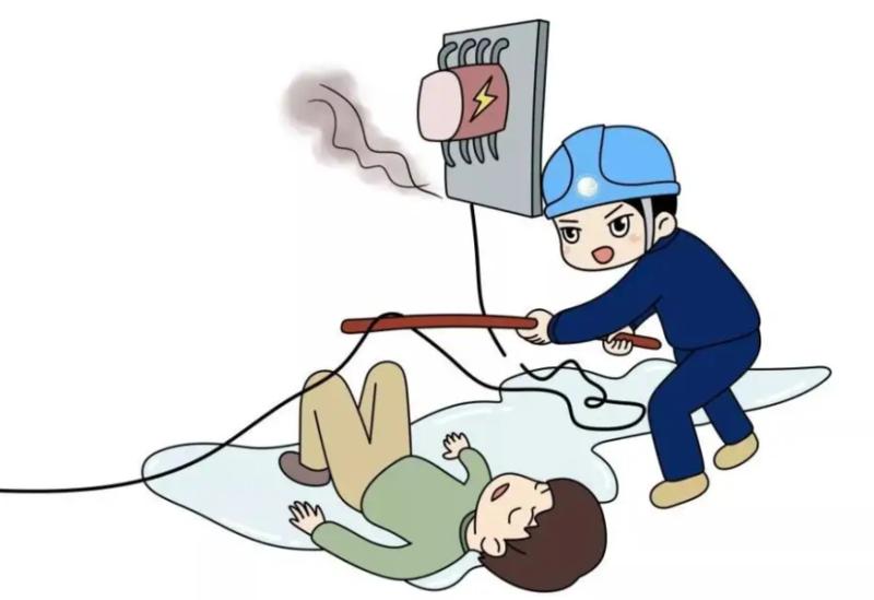 小男孩不小心滑落在变压器上被严重烧伤